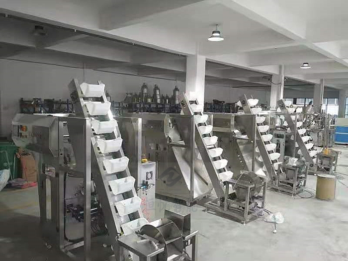 湿米粉专用自动草莓社区网址的新地址上料装置
